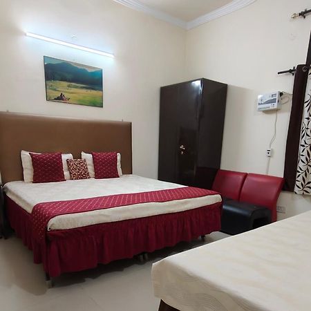 New Chandigarh Holiday Home Eksteriør bilde