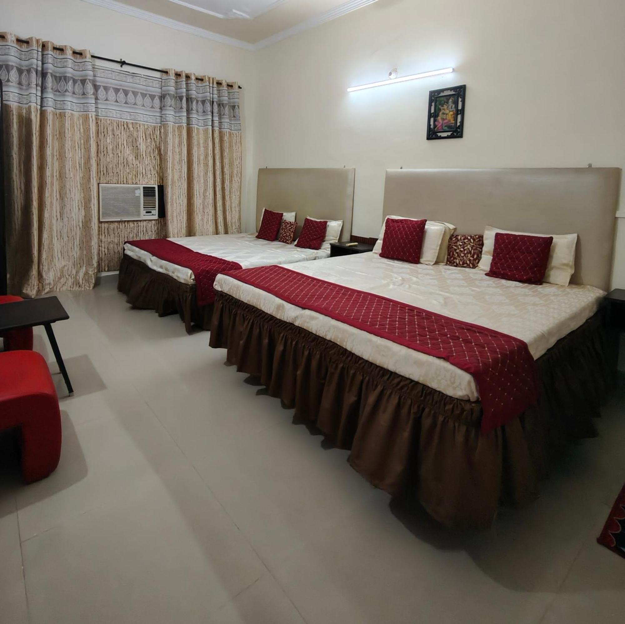 New Chandigarh Holiday Home Eksteriør bilde